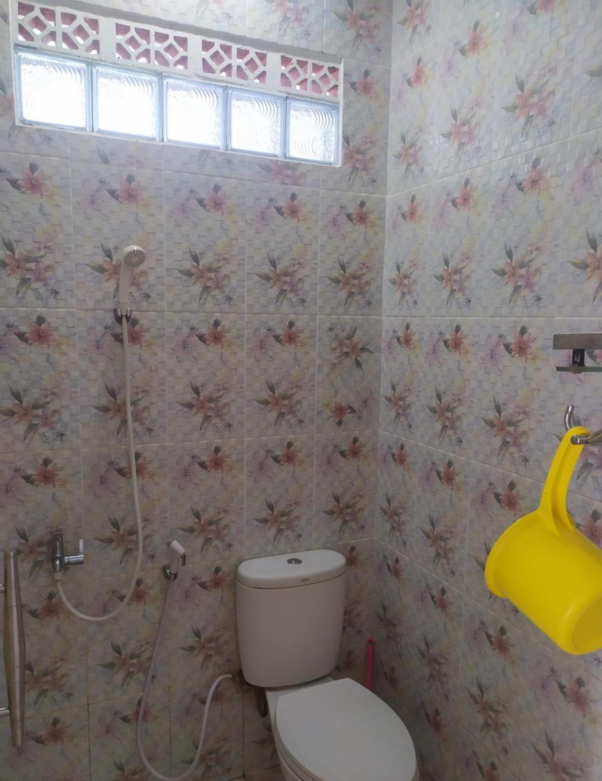 Endah Homestay Syariah Purwokerto Luaran gambar